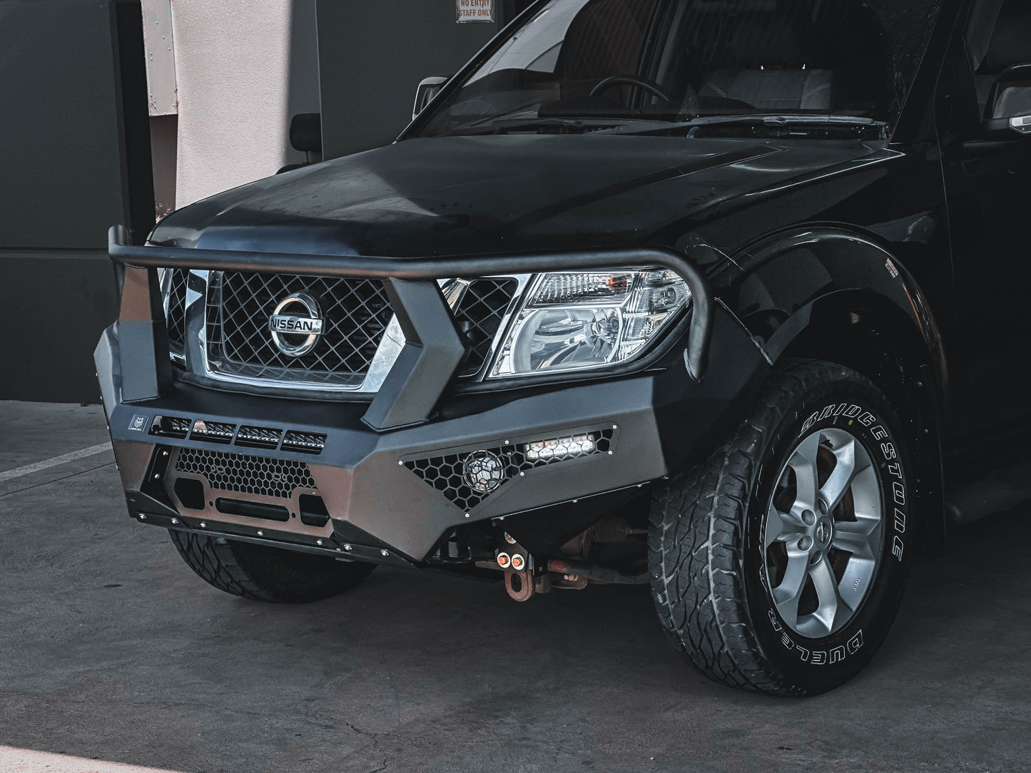Alpha 4WD Steel Pack Bull Bar for Nissan Navara D40 Spanish 2010 - 2015