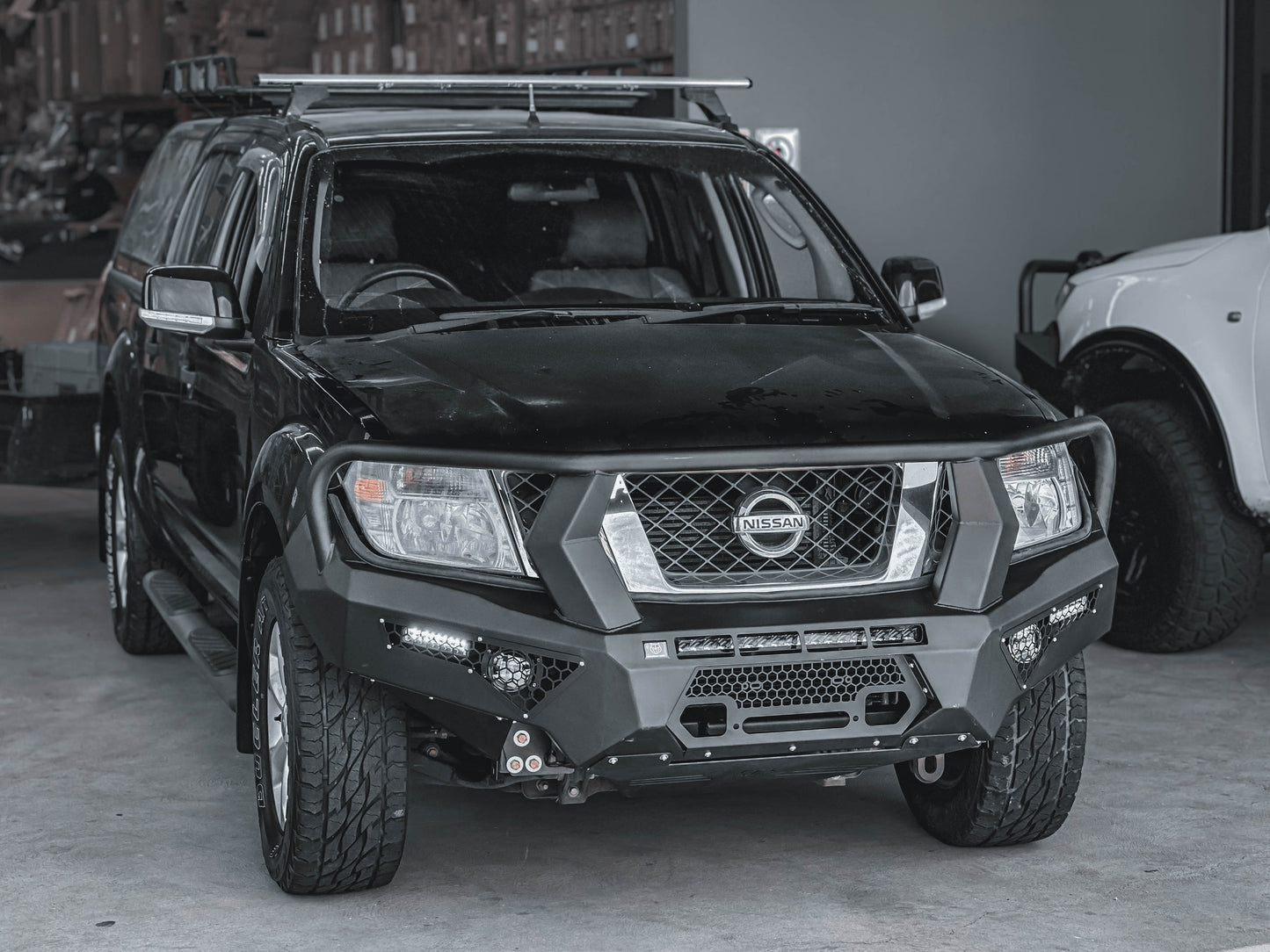 Alpha 4WD Steel Pack Bull Bar for Nissan Navara D40 Spanish 2010 - 2015