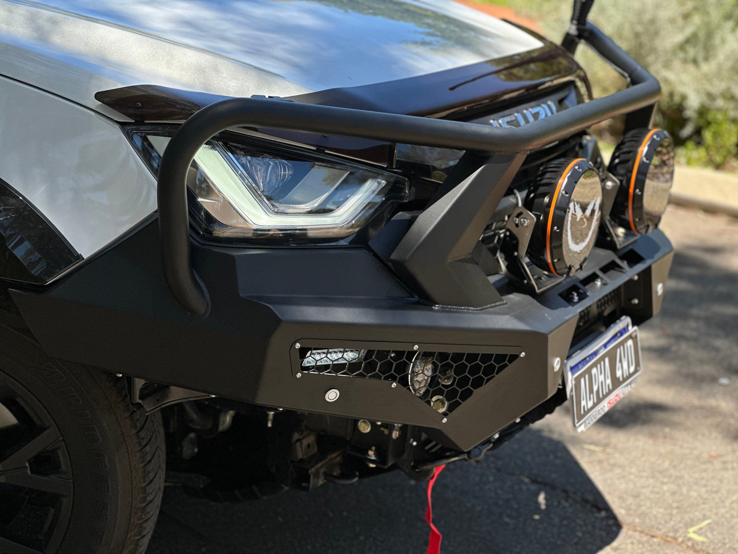 Alpha 4WD Steel Pack Bull Bar for Isuzu D-max Dmax 2019 +