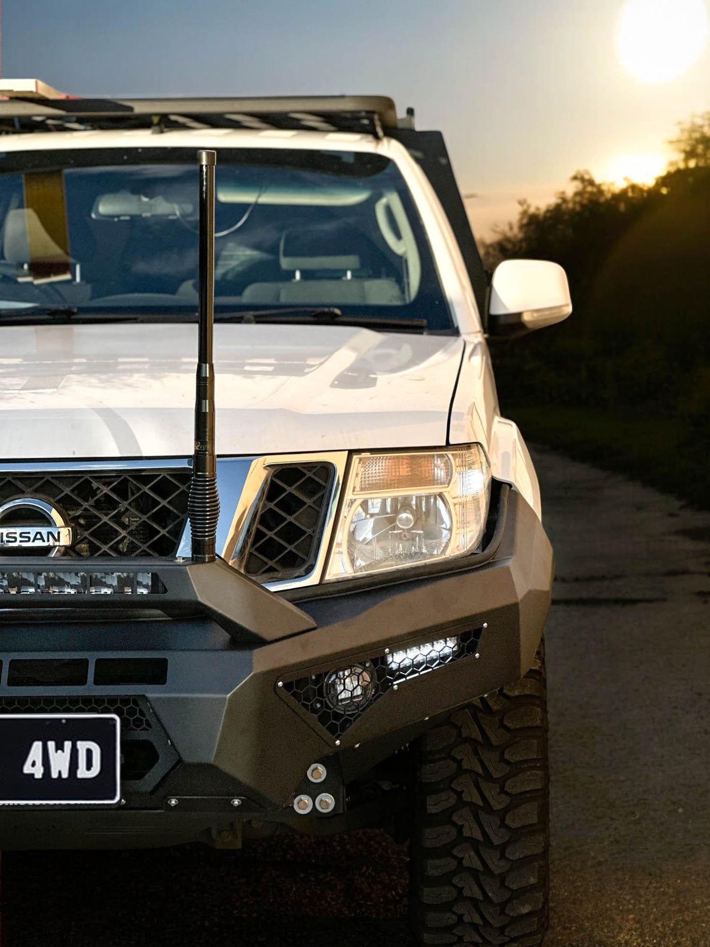 Alpha Predator Steel Bull Bar + Single loop for Nissan Navara D40 2010-2015 Spanish