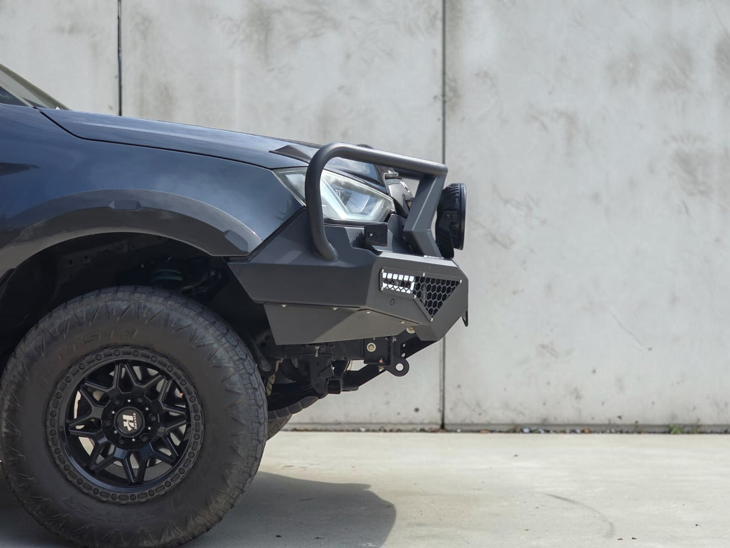 Alpha 4WD Steel Pack Bull Bar for Isuzu D-MAX 2019-2024 (pre-facelift)