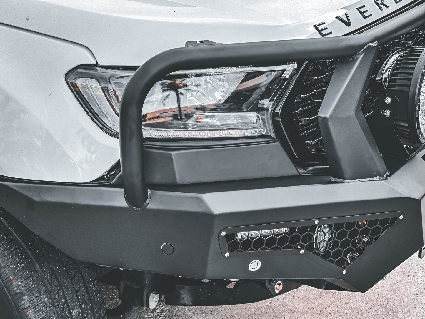 Alpha 4WD Steel Pack Bull Bar for Ford Everest 2015-2022