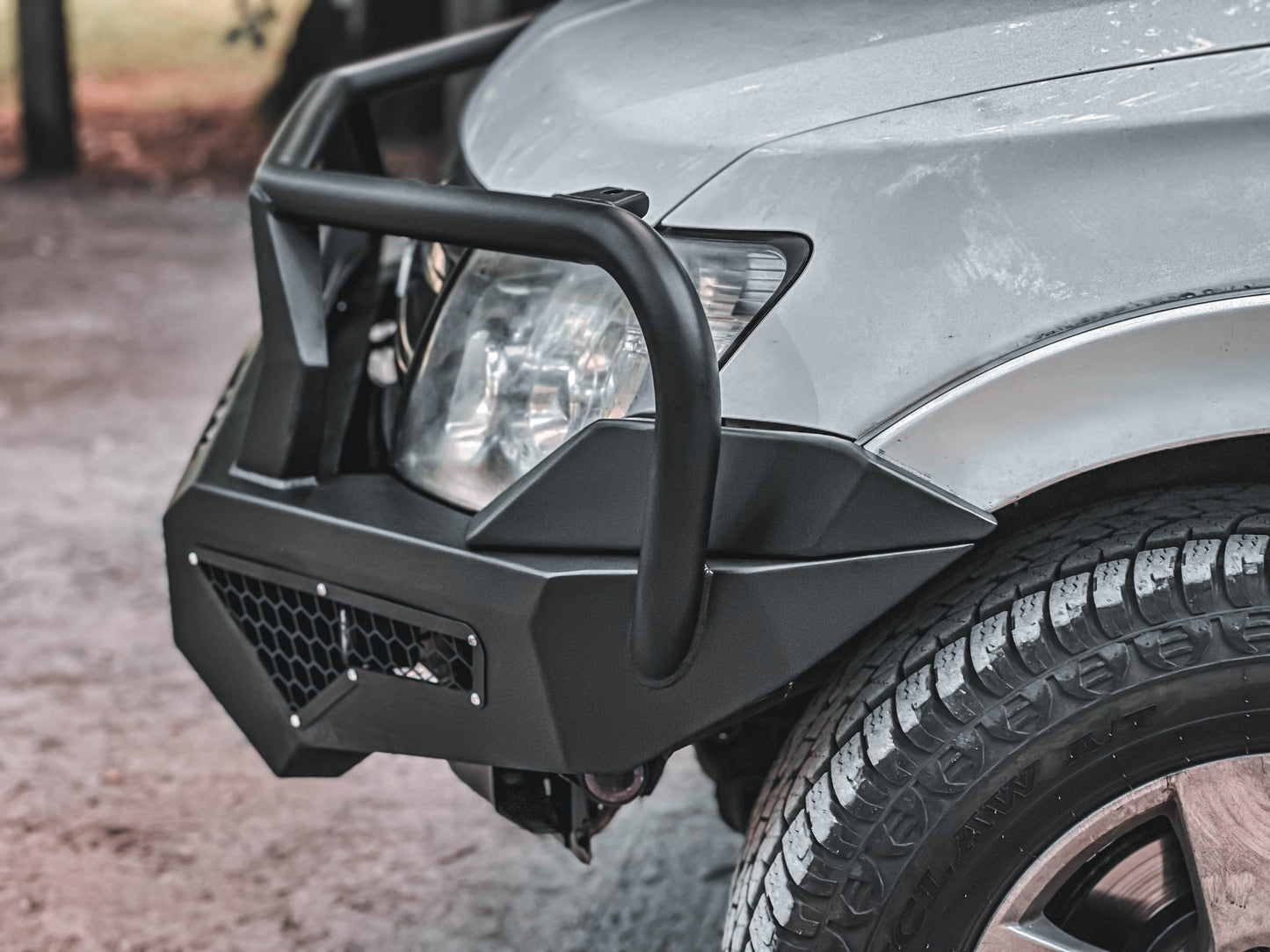 Alpha 4WD Pack Steel Bull Bar for Mitsubishi Pajero NS NT NX NW 2007+