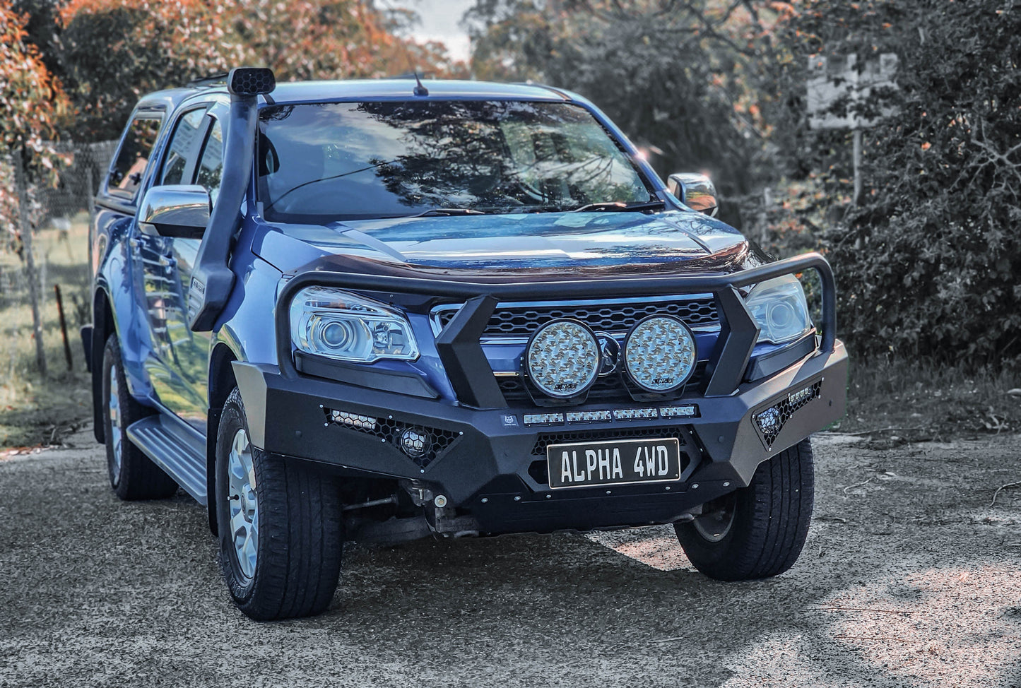 Alpha 4WD Pack Steel Bull Bar for Holden Colorado RG 2012 - 2016