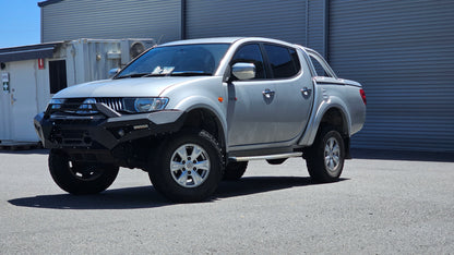 Alpha 4WD Predator Steel Bull Bar for Mitsubishi Triton MN ML 2006 to 2015