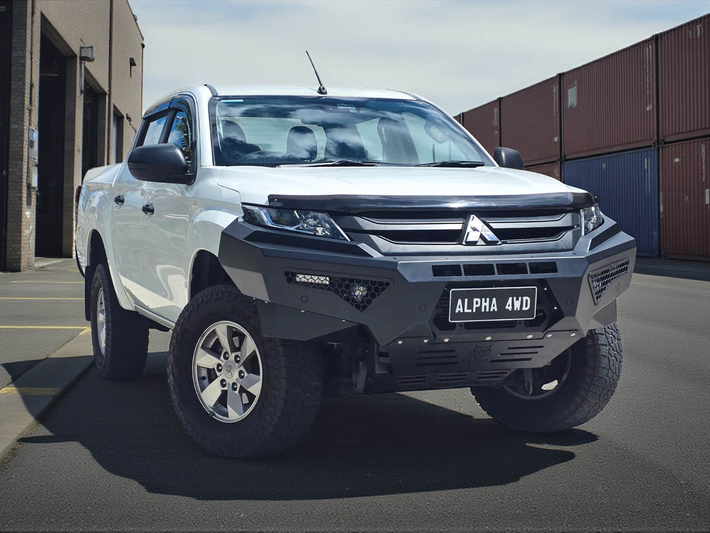 Alpha 4WD Predator Steel Bull Bar for Mitsubishi Triton MR 2019+