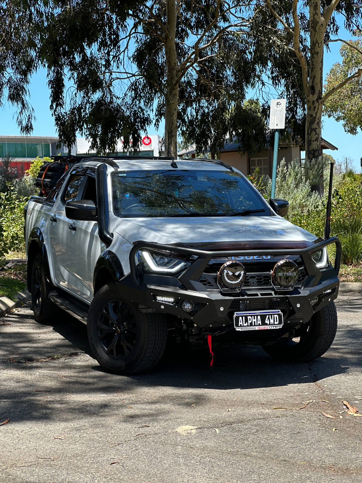 Alpha 4WD Steel Pack Winch Bull Bar for Isuzu D-max Dmax 2019 2020 2021 ...