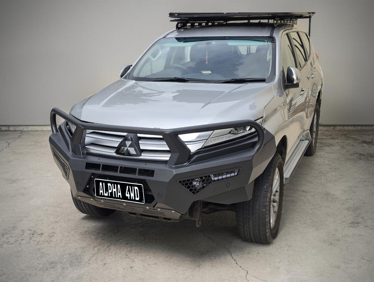 Alpha 4WD Pack Steel Bull Bar for Mitsubishi Pajero Sport QF 2020+