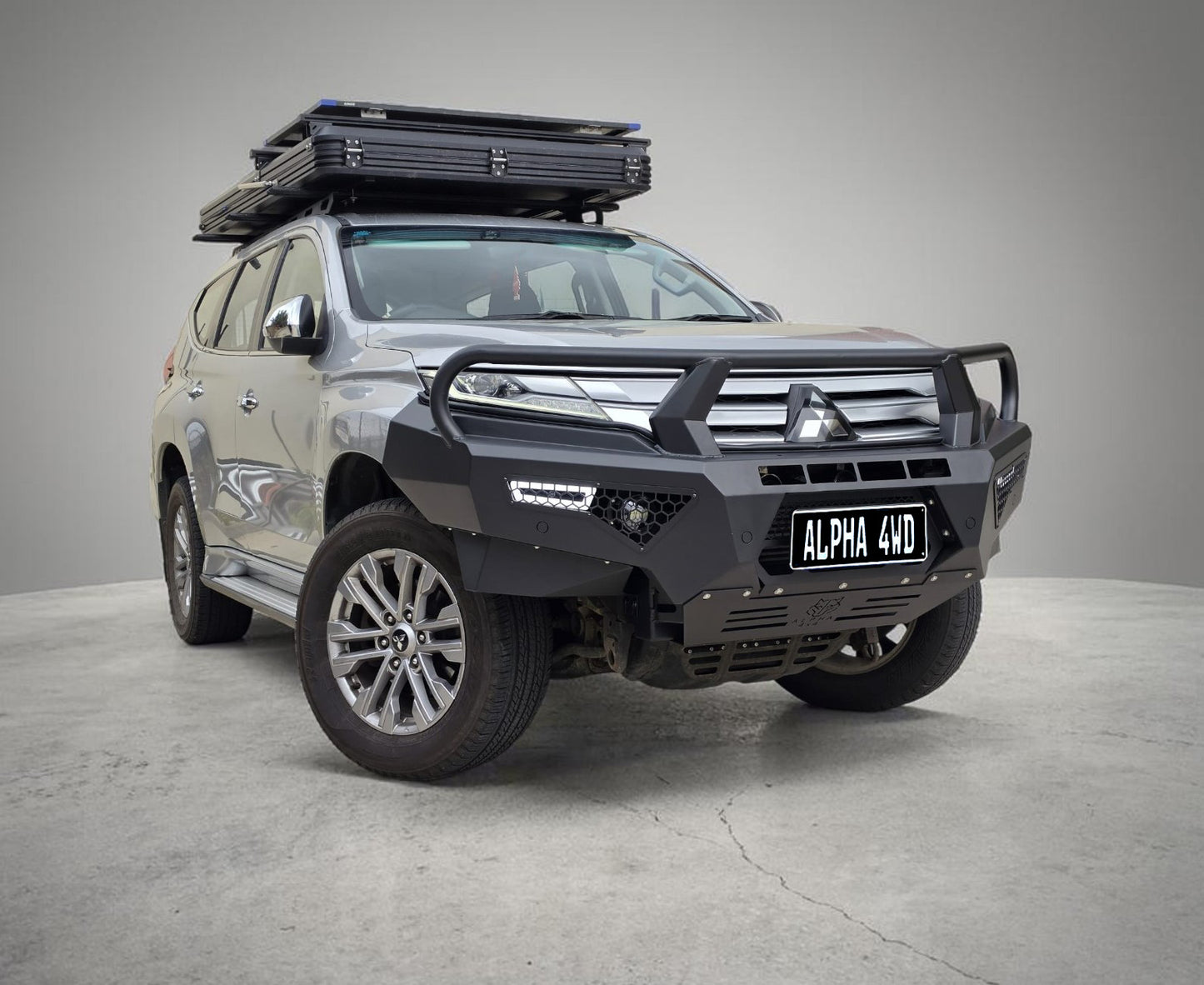 Alpha 4WD Pack Steel Bull Bar for Mitsubishi Pajero Sport QF 2020+