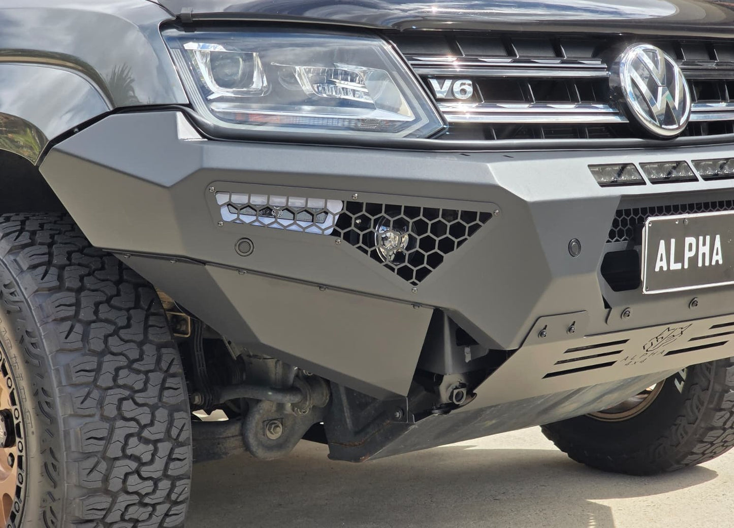 Alpha 4WD Predator Steel Bull Bar for VW Volkswagen Amarok 2010+