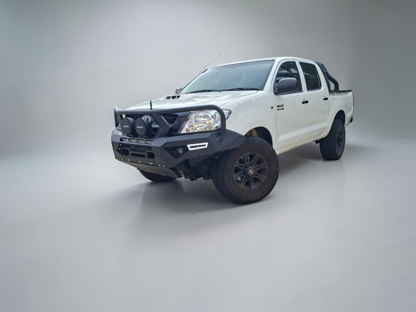 Alpha 4WD Steel Pack Bull Bar for Toyota Hilux N70 2005 - 2011