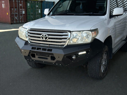 Alpha 4WD Predator Steel Bull Bar for Toyota Landcruiser 200 series 2006-2015